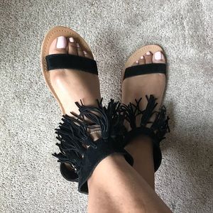 🔥🔥 BUNDLE DEAL/TWO PAIR SIZE 6 1/2- 7 🔥🔥